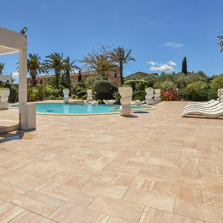 In With Outdoor Swimming Pool *